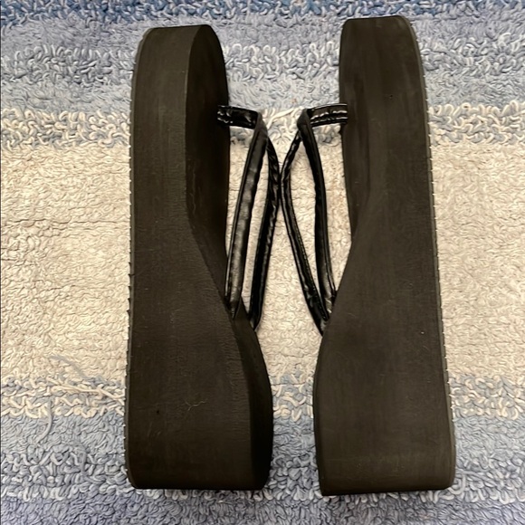 Platform Flip Flops - Picture 3 of 9